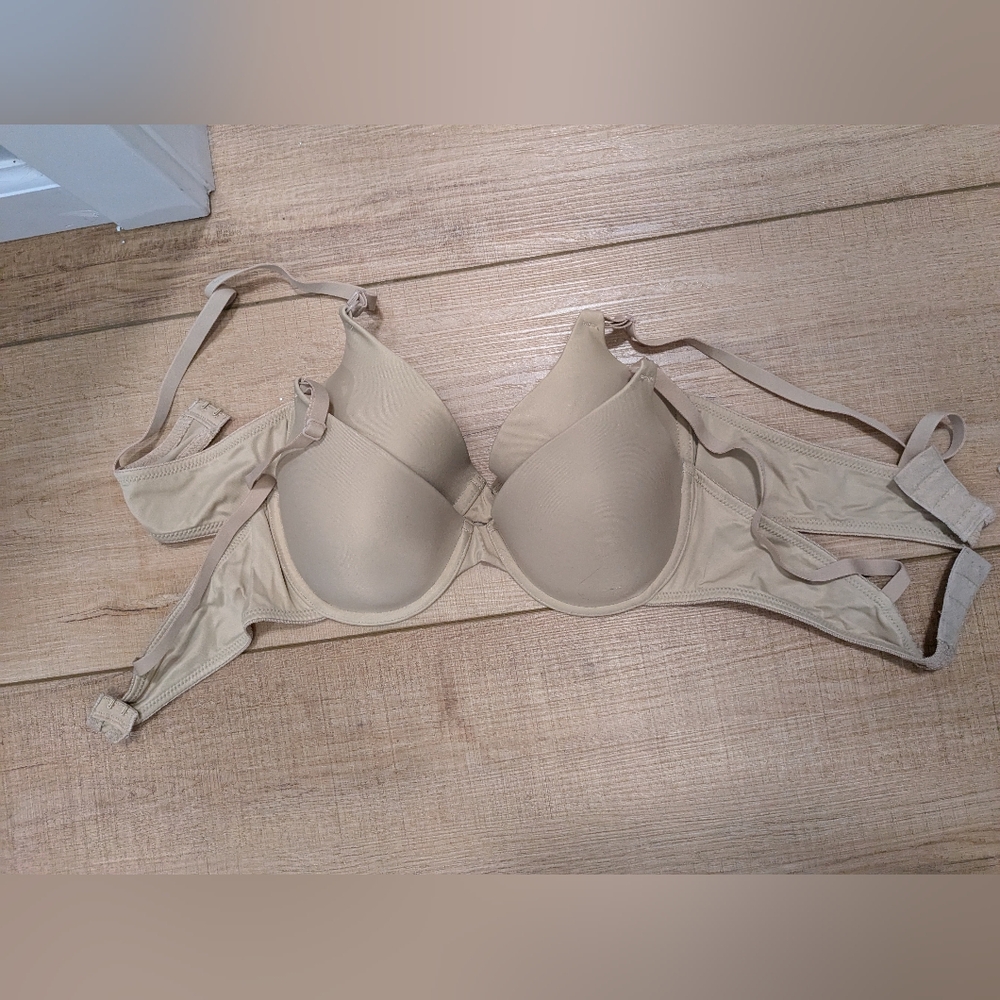 2 Maidenform "one fabulous fit" 36B tan bras